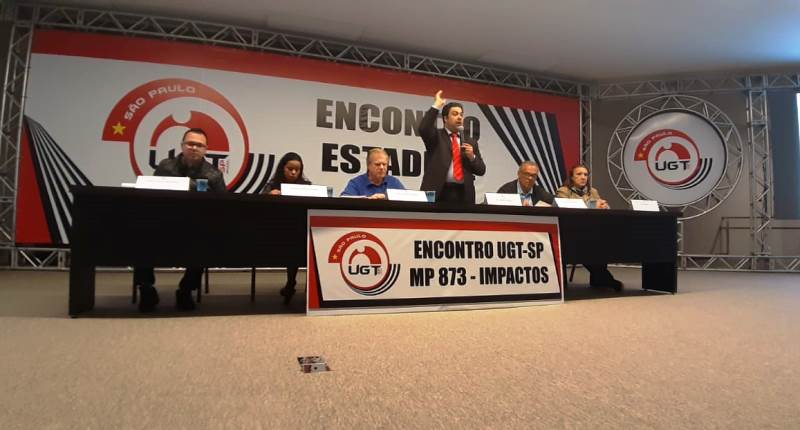 Palestrantes debatem custeio e imagem do sindicalismo em evento da UGT-SP